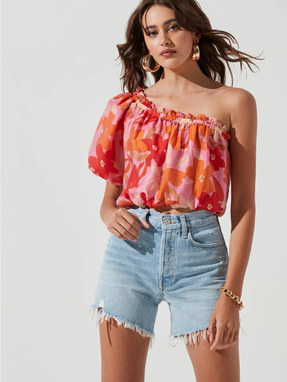 Astr One-Shoulder Floral Crop Top in Pink and Orange